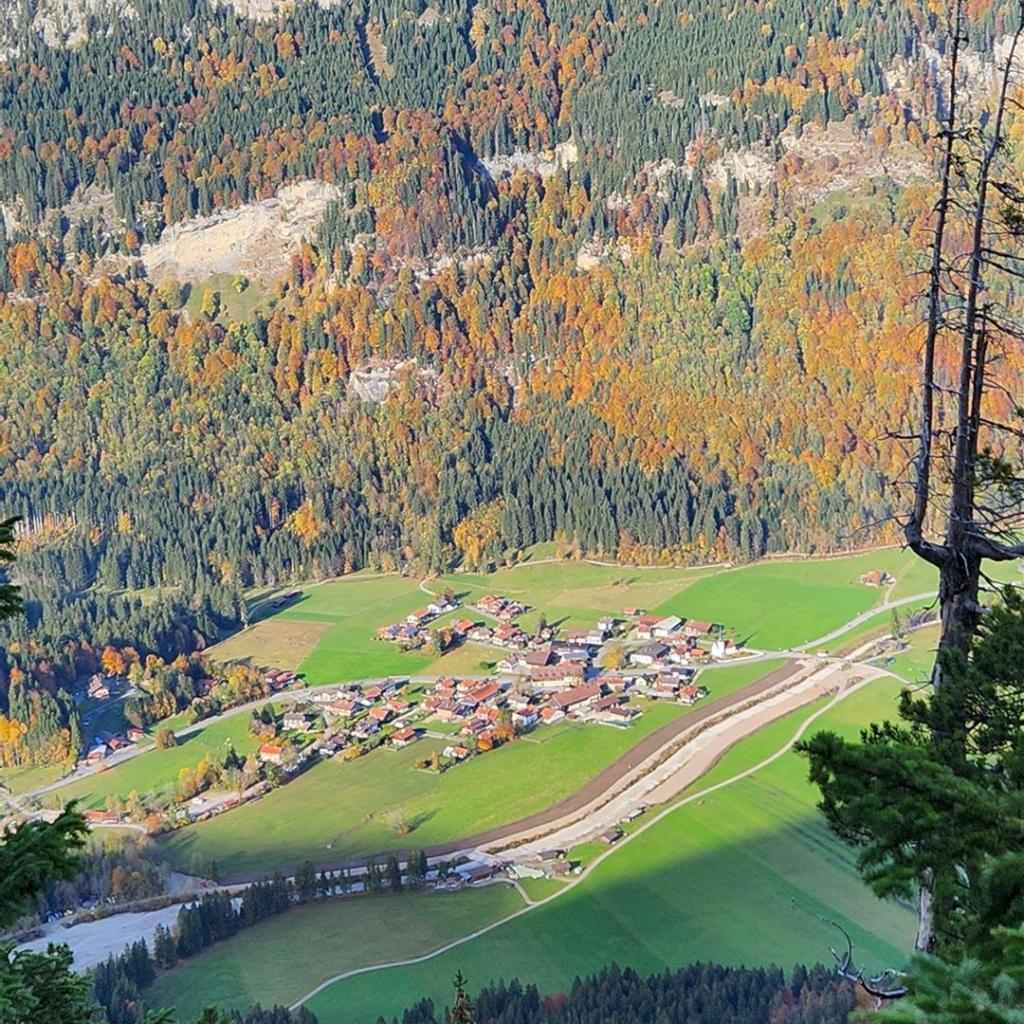 Kein offizieller Weg über den Grat nach Graswang