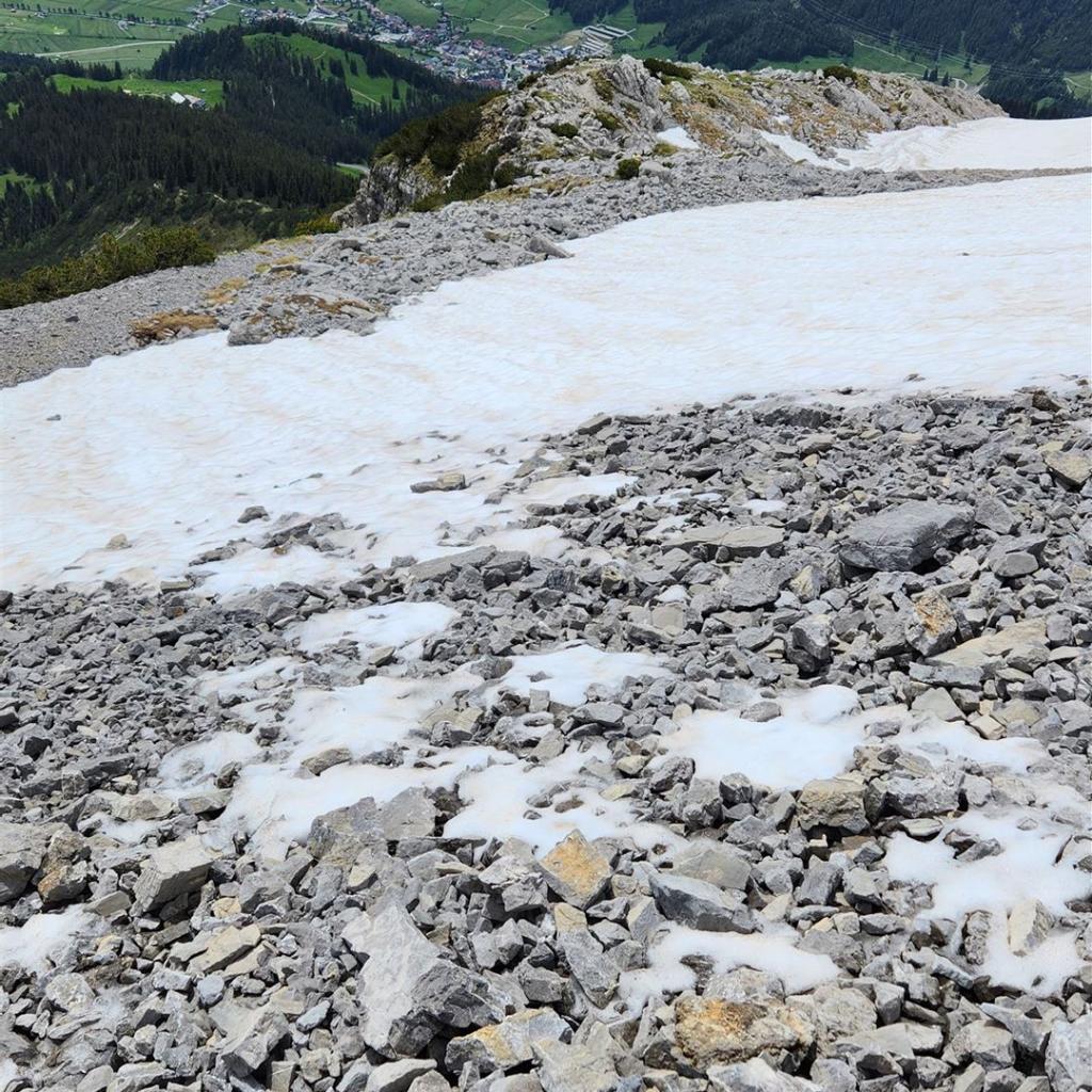Geröllfeld beim Abstieg