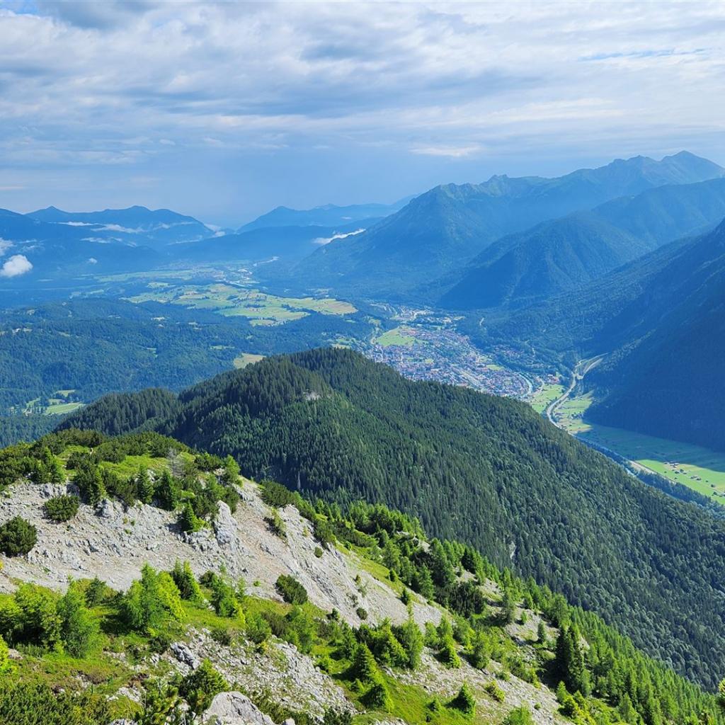 Blick zurück nach Mittenwald