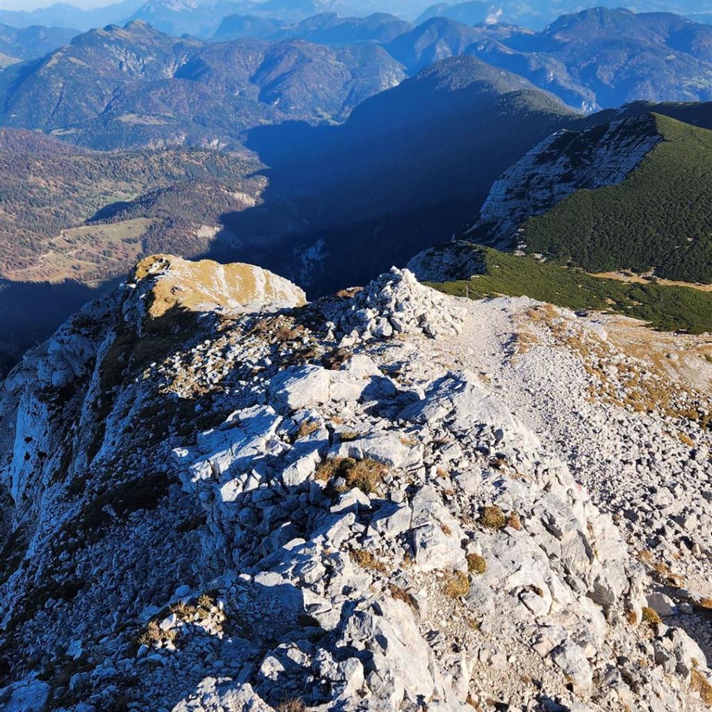 Blick zurück auf den Gipfelgrat