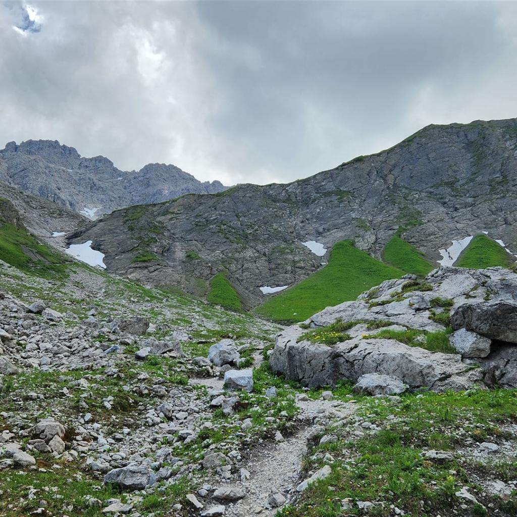 Die zweite Stufe vor der Fiderepasshütte