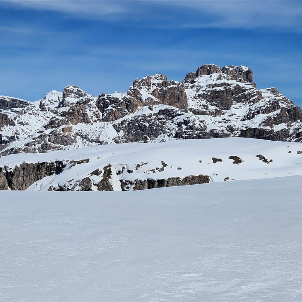 Der Rautkofel gegenüber des Rienztals