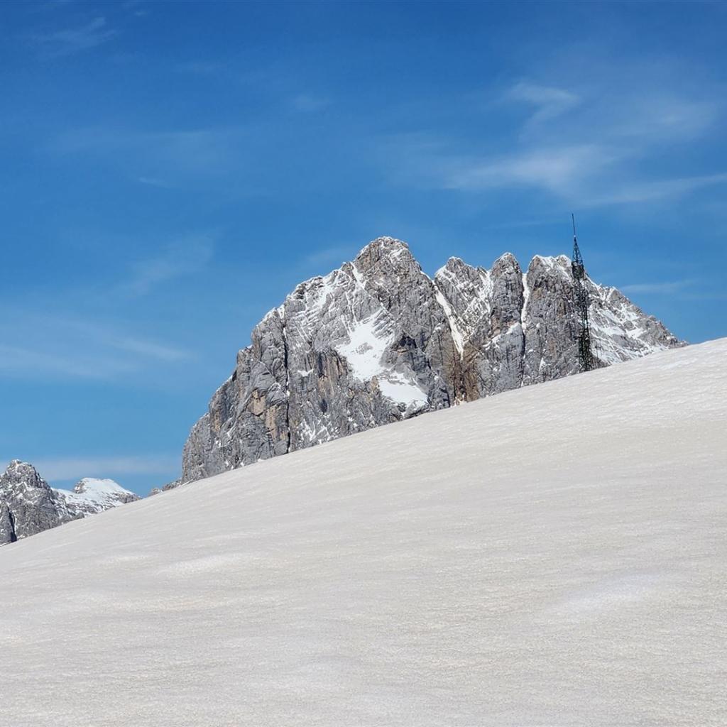 Der Antelao spitzt hervor