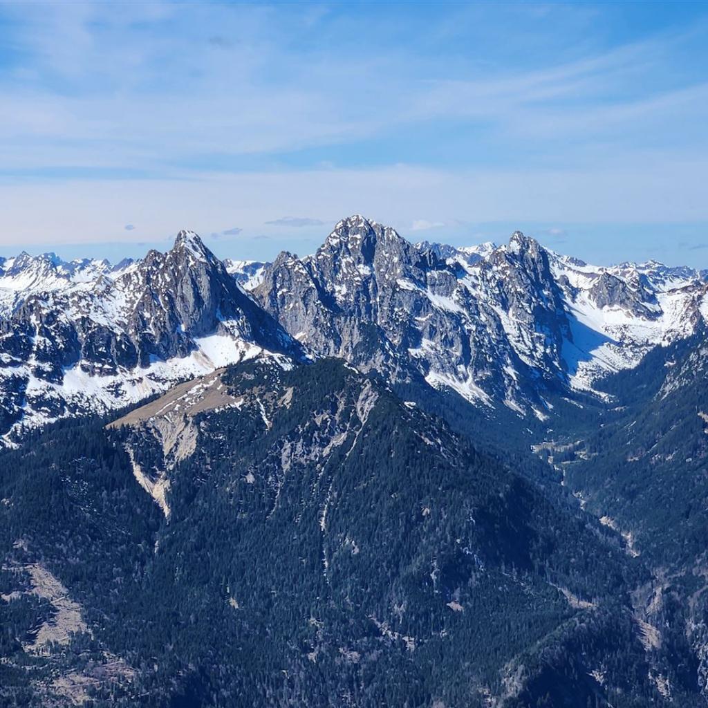 Gehrenspitze, Kellenspitze, Rote Flüh und Einstein