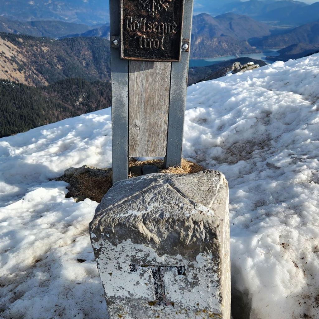 Grenzstein TirolBayern