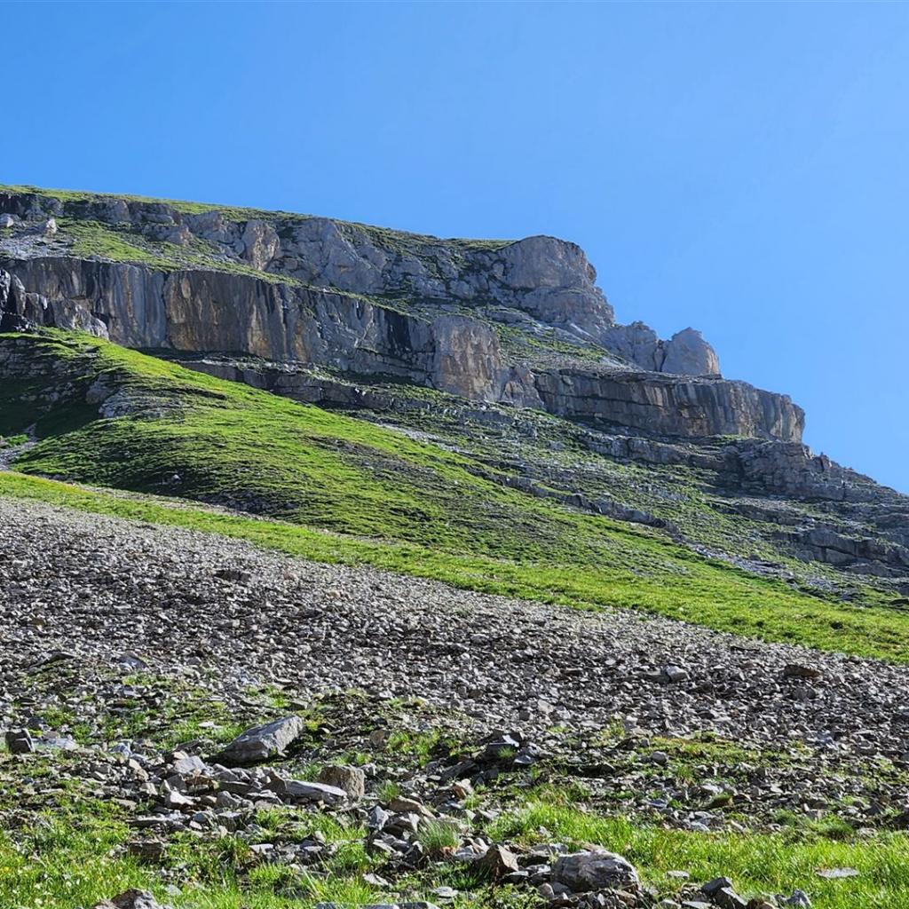 Felsstufen unterhalb der Serles