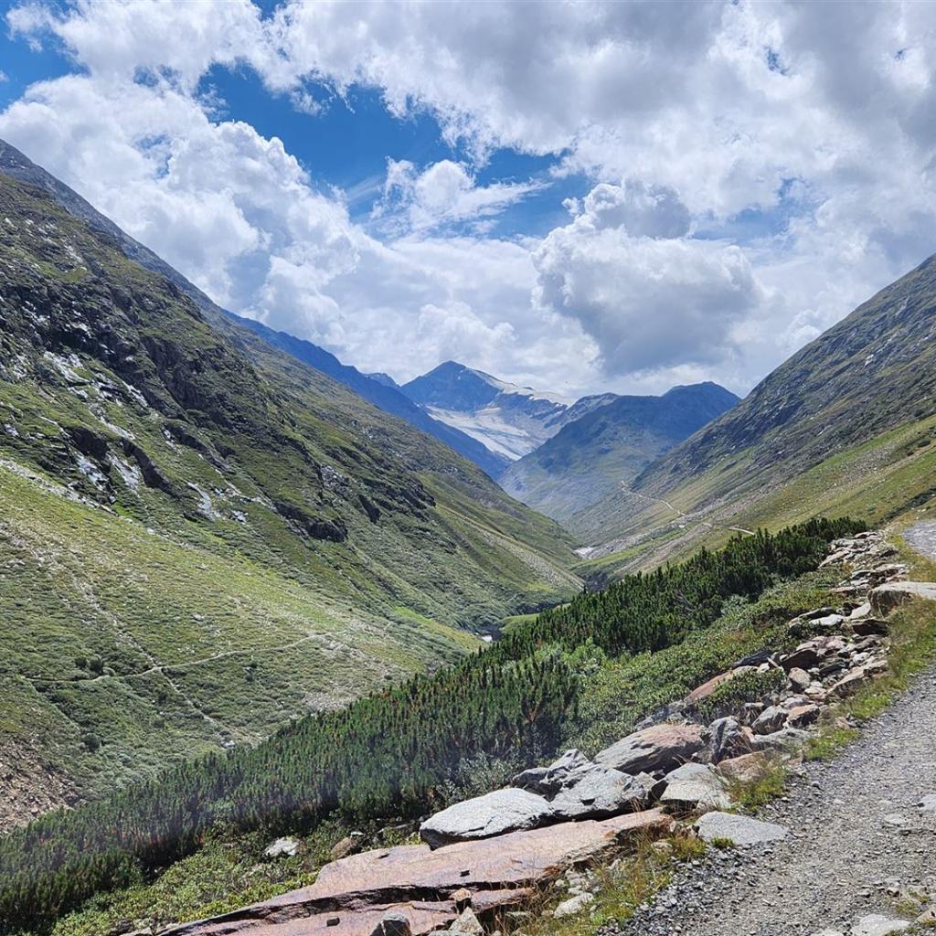 Erster Blick auf den Similaun