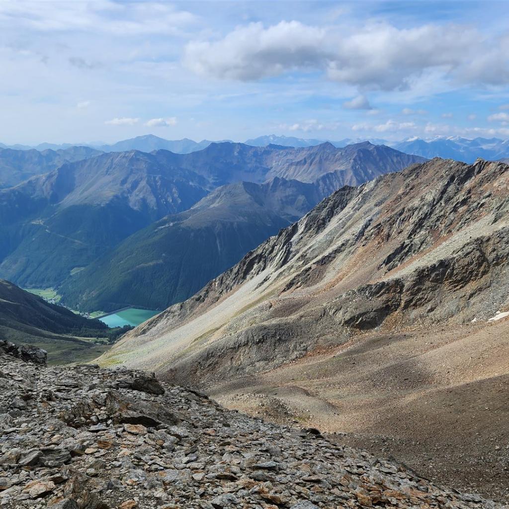 Tiefblick auf den Vernagt-Speicher