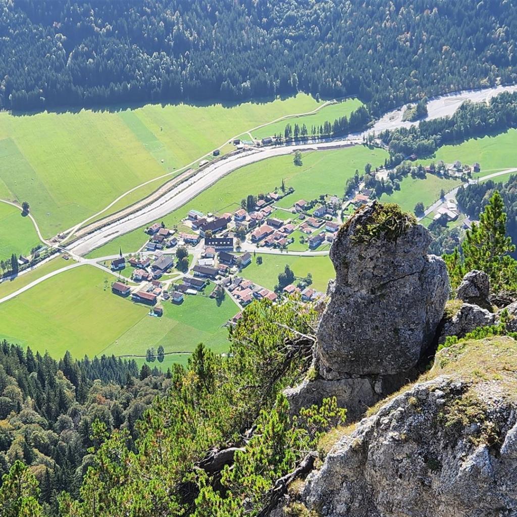 Blick hinunter nach Graswang