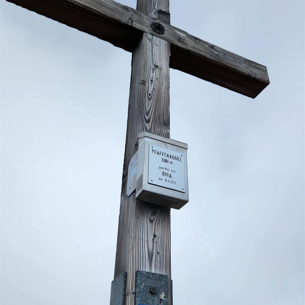 Pfaffenkogel, Gipfelkreuz