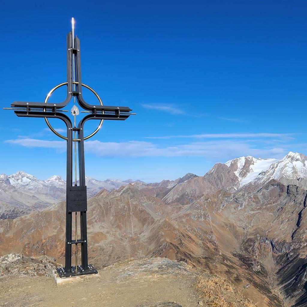 Olperer und Hochfeiler im Hintergrund