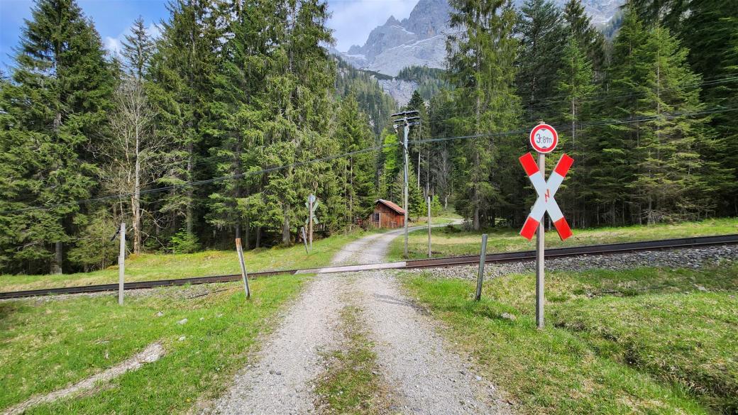 Beginn des Höhenwegs zur Neuneralm
