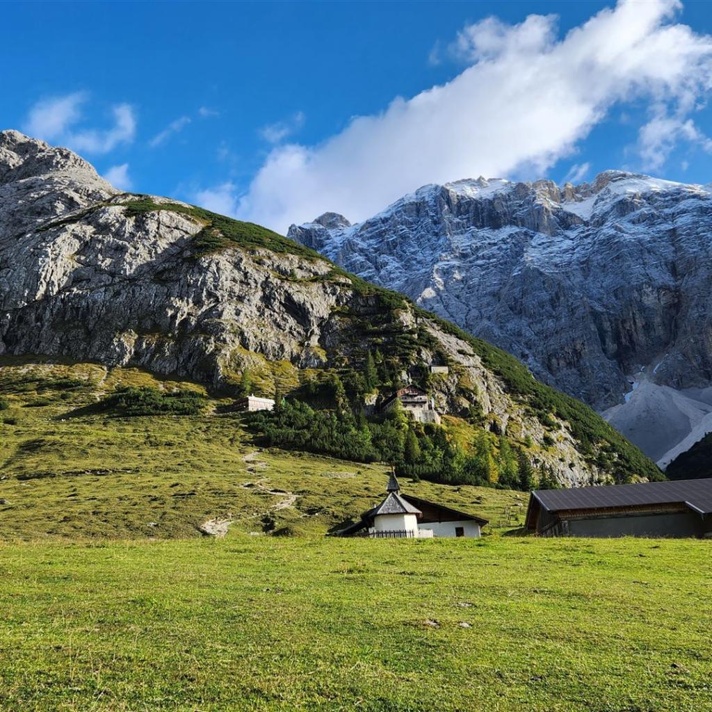 Karwendelhaus