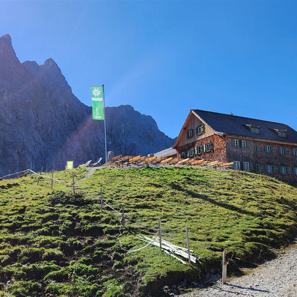 Falkenhütte