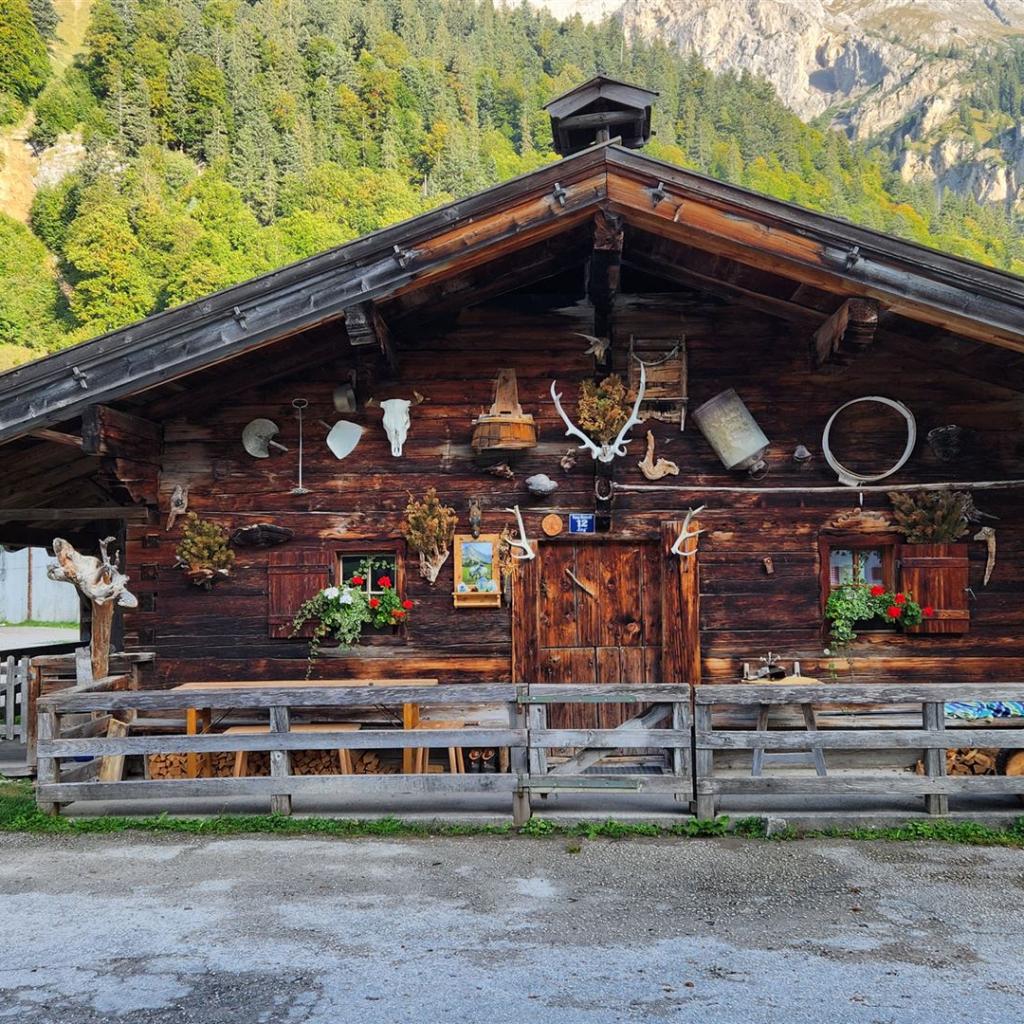 Wunderschönes Bauernhaus bei der Eng Alm