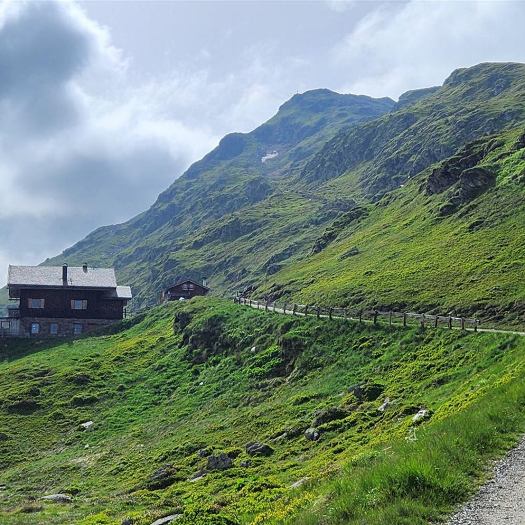 Auffahrt zur Fleckner-Hütte