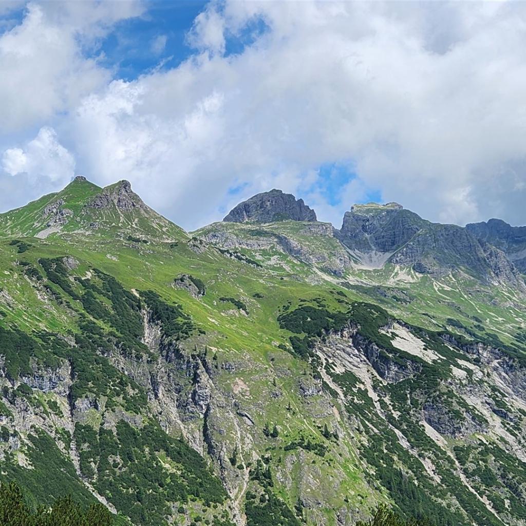 Mindelheimer Hütte, Kemptner Köpfl und Klettersteig