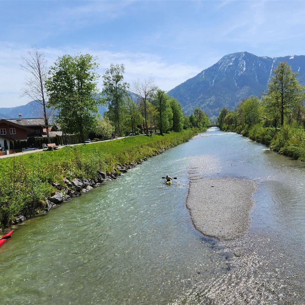 Die Weißach in Rottach-Egern