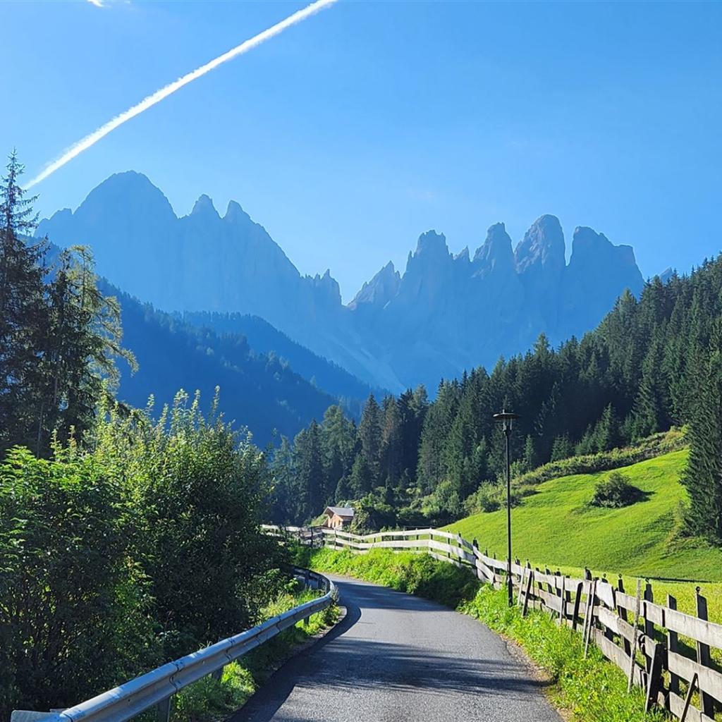 Blick zurück auf die Geislerspitzen