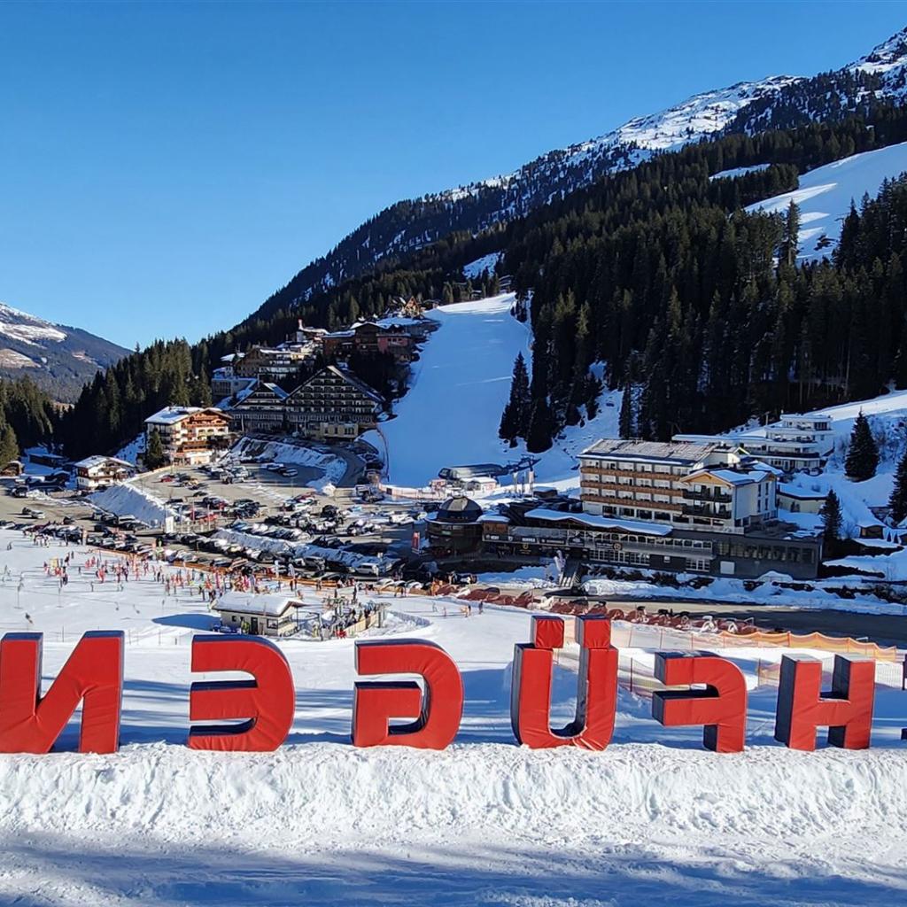 Blick auf Hochfügen