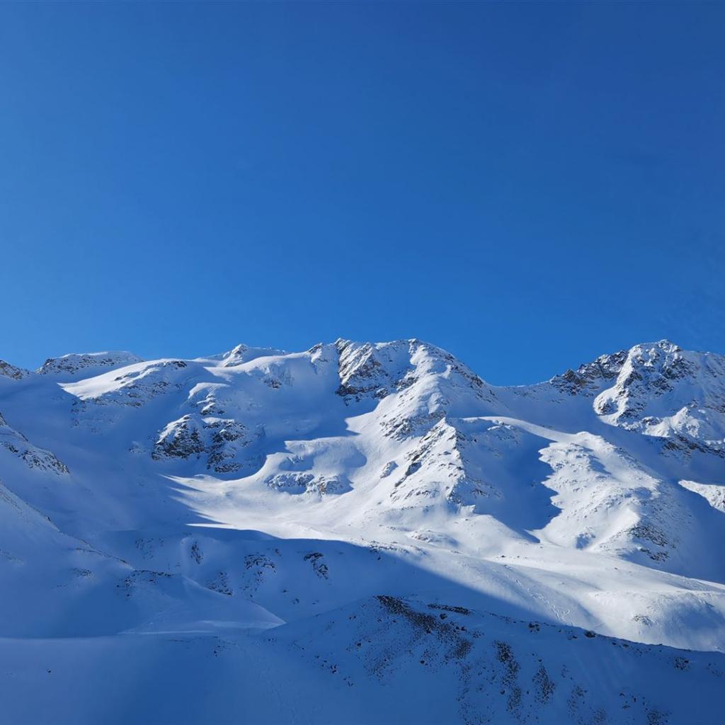 Blick über den Suldenferner zur Suldenspitze