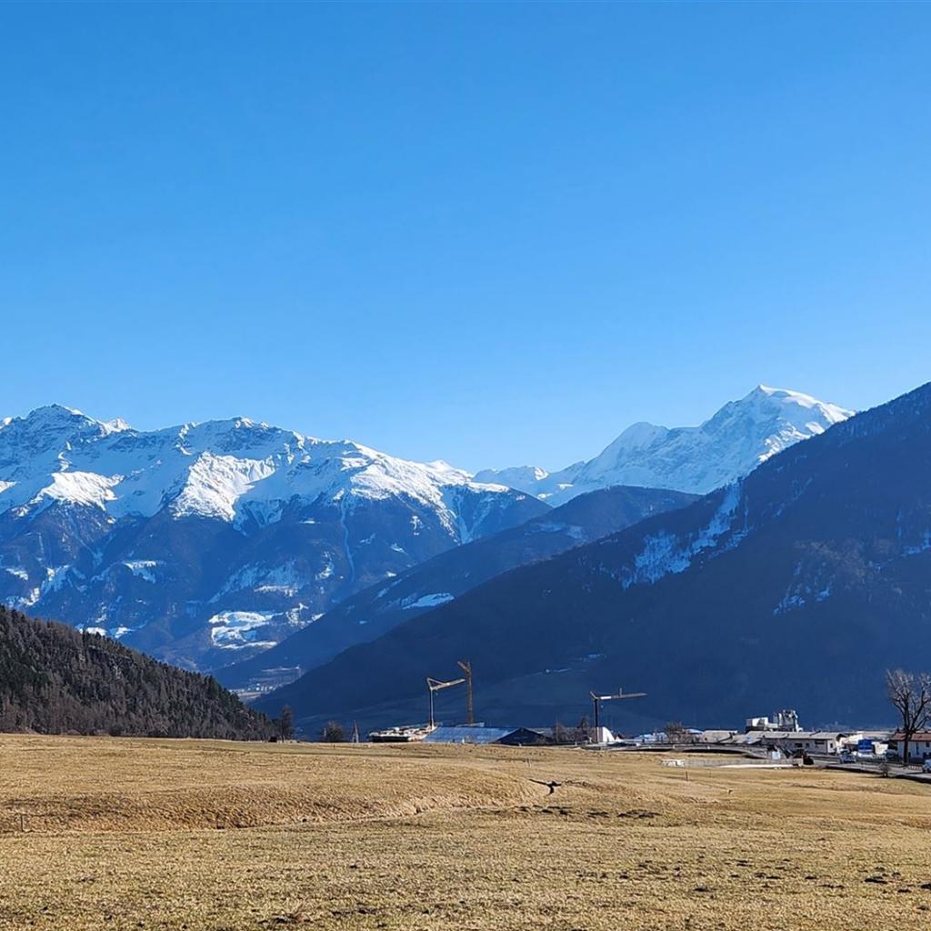 König Ortler vom Reschenpass aus gesehen