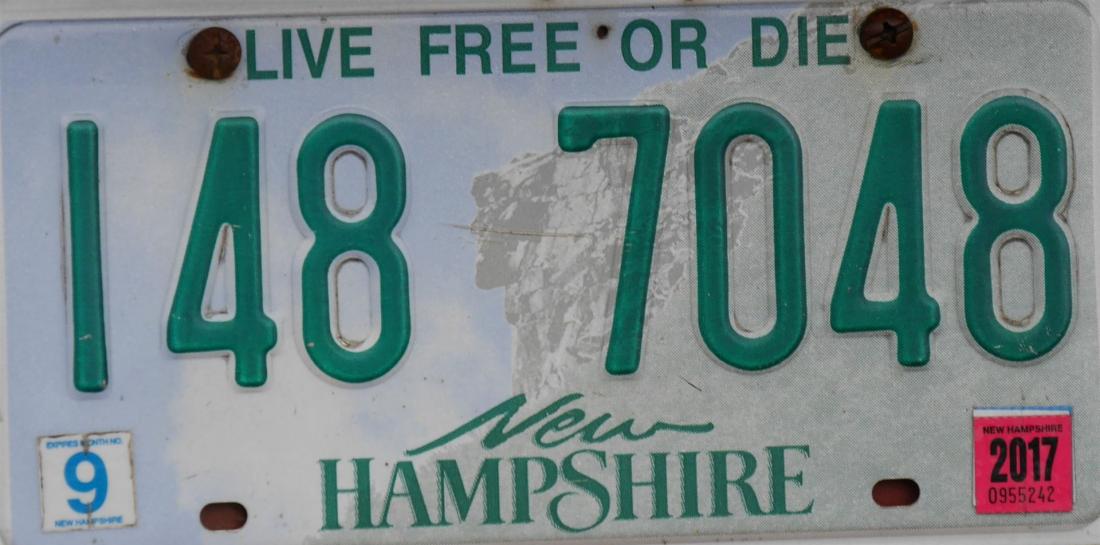 Car Sign NH