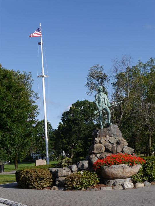 Minuteman Statue