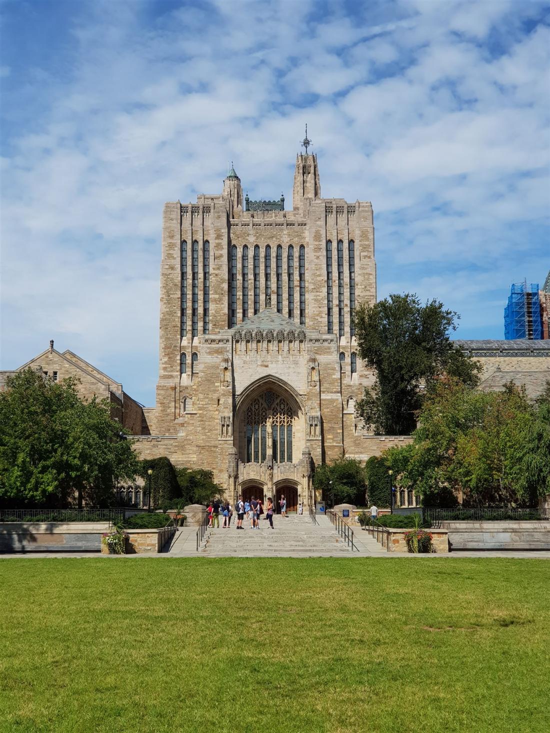 Sterling Memorial Library